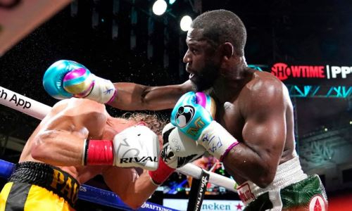 «Не хотел смотреть эту порнуху». Экс-чемпион мира из России сравнил бокс Логана Пола и Конора Макгрегора