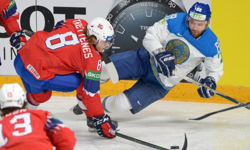 «Казахи хорошо играли, невероятный матч проиграли». Бывший тренер сборной Беларуси подвел итоги ЧМ-2021, рассказал о натурализации Ортио и дал оценку работе Юрия Михайлиса