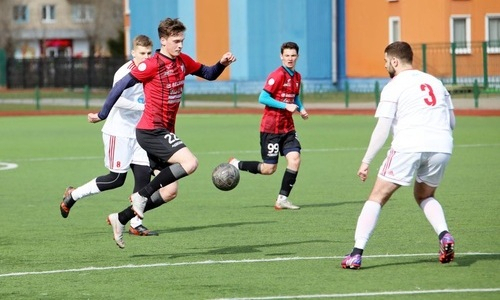 Клуб казахстанского футболиста одержал минимальную победу в европейском чемпионате