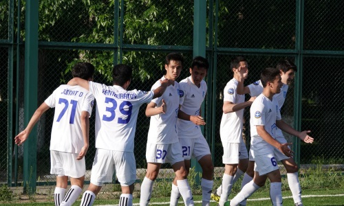 «Тараз-Каратау» уверенно расправился с «Байконуром» на выезде