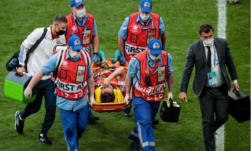 В сборной России сделали заявление о состоянии одноклубника Зайнутдинова после его травмы на ЕВРО-2020