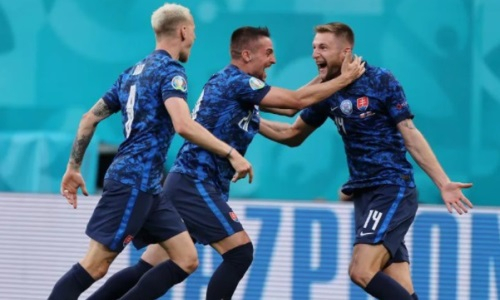 Прямая трансляция матча Швеция — Словакия на ЕВРО-2020