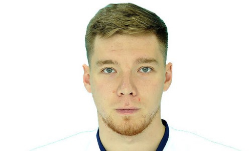 Клуб хоккеиста сборной Казахстана в КХЛ заключил пробный контракт с защитником