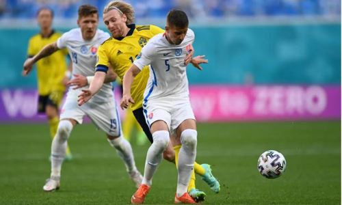 Сборная Швеции дожала Словакию в матче ЕВРО-2020 и возглавила группу с Испанией