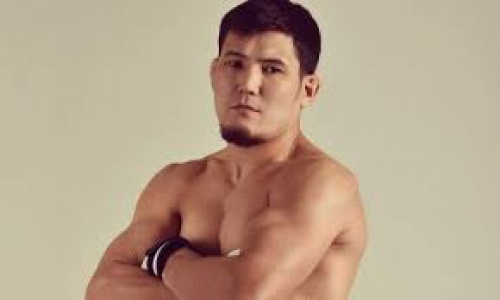 Казахстанский «Бизон» назвал дату своего следующего боя. Подробности