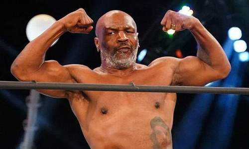«Зверюга». 54-летний Майк Тайсон впечатлил мощным видео с тренировки
