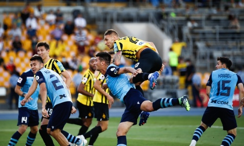 Шымкент вдохновлен болельщиками, в Алматы вышли из комы, Костанай уже в лидерах, столица буксует. Кто что отмочил в 17 туре КПЛ-2021