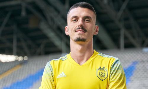 «Астана» официально представила зарубежного новичка