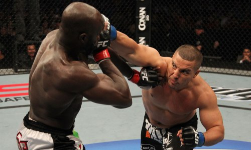 Ровно десять лет назад в UFC был оформлен легендарный камбэк. Видео