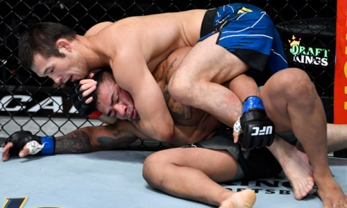 «Очень грамотный боец». Шавкат Рахмонов сумел удивить российское СМИ