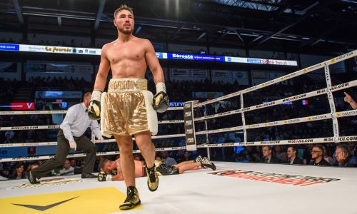 Тренер Садриддина Ахмедова сделал заявление о его бое со «злодеем»