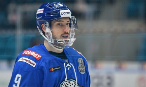 Защитник сборной Казахстана начал подготовку к сезону в КХЛ и показал мощную тренировку. Видео