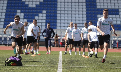 Российский клуб казахстанского футболиста начал подготовку к следующему сезону