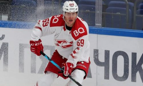 Соперник «Барыса» по КХЛ усилился форвардом сборной Чехии с опытом игры в НХЛ