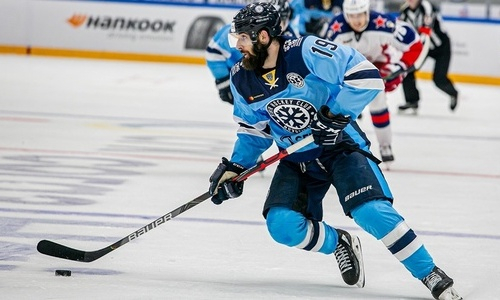 Соперник «Барыса» по Востоку КХЛ расстался с экс-форвардом «Виннипега»