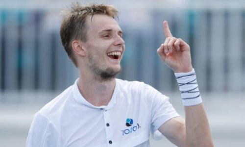 «Ни разу не жизни». Казахстанский теннисист раскрыл секрет хорошей подачи