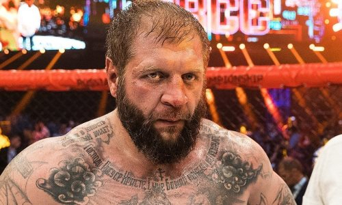 «Набью ему кукушку». Александр Емельяненко пообещал нокаутировать популярного артиста