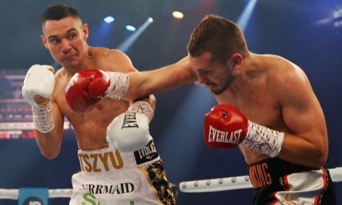 Видео титульного боя Тим Цзю — Стив Спаркс с брутальным нокаутом сына легенды