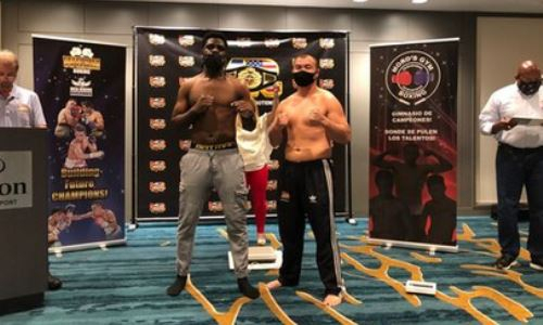 Казахстанский нокаутер-тяжеловес прошел взвешивание перед титульным боем в США