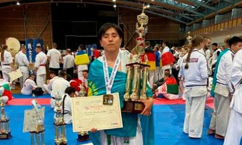 Юный казахстанский каратист выиграл Кубок мира в Болгарии