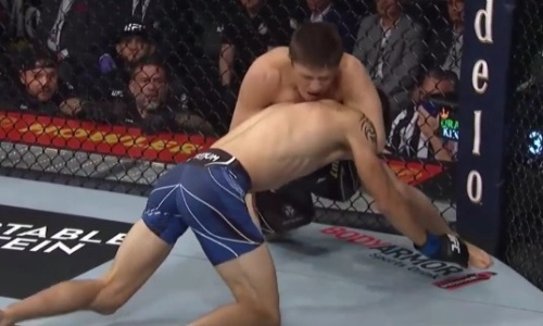 Видео первого победного боя Жалгаса Жумагулова в UFC