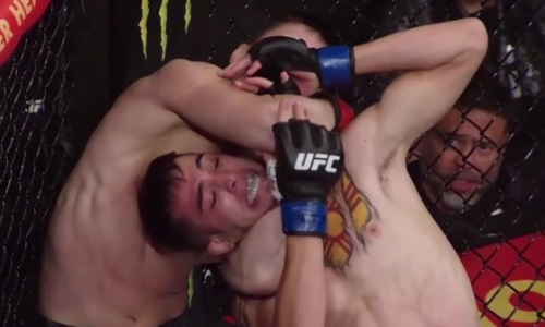 Видео полного боя Жалгас Жумагулов — Джером Ривера с быстрой победой казахстанца в UFC