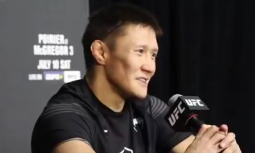 «Я бы с ним зарубился». Жалгас Жумагулов выбрал следующего соперника после первой победы в UFC