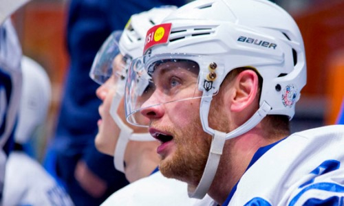 Казахстанский клуб подписал форварда из ВХЛ