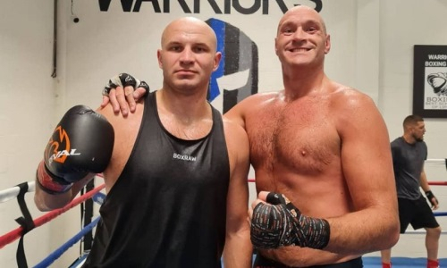 «Повторит путь Головкина». Казахстанскому нокаутеру прочат победу над Энтони Джошуа