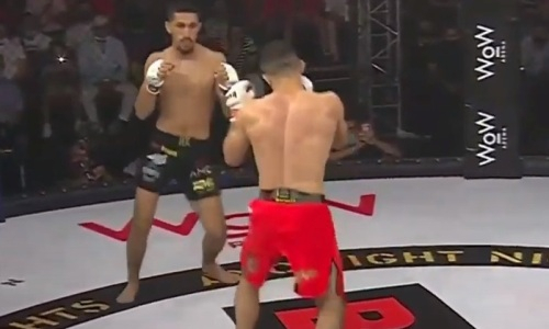 Брат Чоршанбе за три минуты проиграл бой за титул чемпиона AMC Fight Nights. Видео