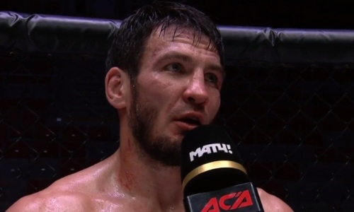 «Прошу прощения у всех казахов». Егембердиев высказался о нокауте в титульном бою. Видео