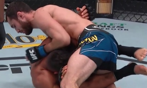 Сергей Морозов не оставил шансов своему сопернику по второму бою в UFC