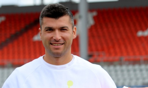 «Шахтер» подписал контракт с защитником из России