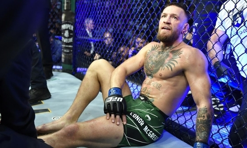 «Промоушн в долгу перед ним». Казах — чемпион Европы по MMA объяснил, почему UFC даст Макгрегору шанс на реванш