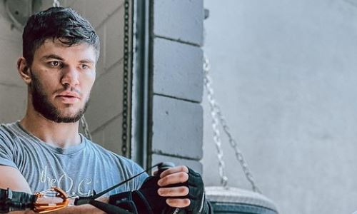 Наставник Али Ахмедова показал видео с его тренировок в США