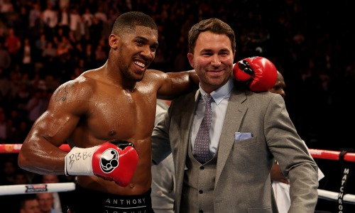 Промоутер Джошуа высказался о дате его боя с Фьюри