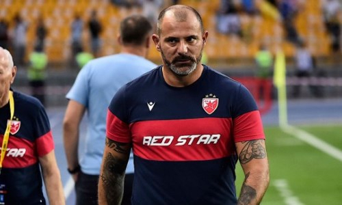 «Должен вернуть нам победный ритм». Наставник «Црвены Звезды» высказался перед решающим матчем с «Кайратом»