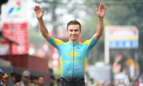 Велогонщик Луценко стал 21-м в групповой гонке на Олимпиаде-2020
