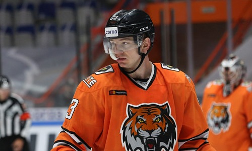 Воспитанник Усть-Каменогорска находится на просмотре в «Адмирале»