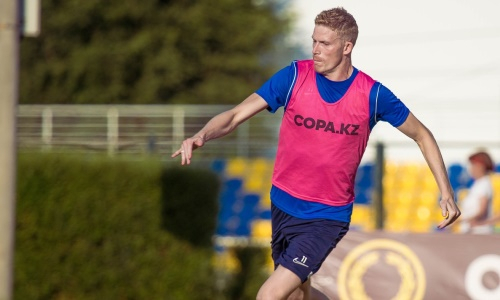 Клуб КПЛ объяснил расторжение контракта с футболистом спустя несколько дней после его подписания