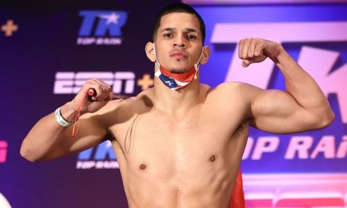 Сравниваемый с Головкиным «монстр» назвал дату следующего боя