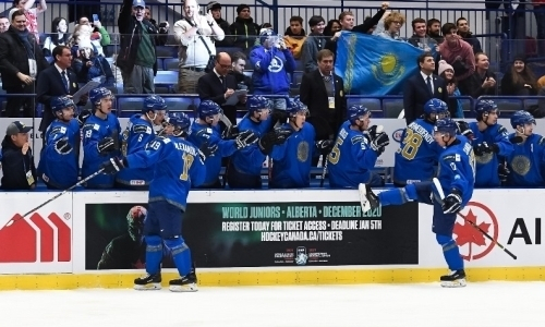 «Не можем держать как крепостных». Озвучены последствия перехода казахстанцев в российские клубы