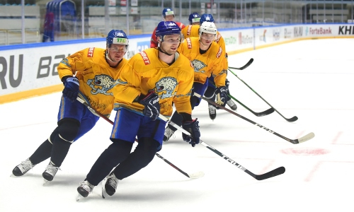 «Им не выжить». Бывший вице-президент КФХ указал на причины дефицита казахстанцев в «Барысе»