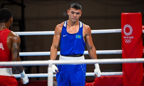 Казахстан лишился первого боксера на Олимпиаде-2020