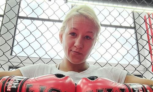 «Должна согнать 11 кило». Первая казахстанка в UFC показала свою текущую форму