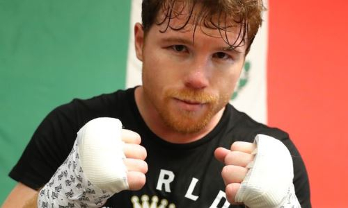 «Канело» вместо Головкина нашел соперника в России