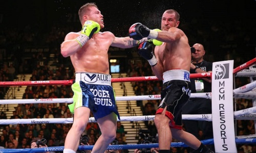 «Готов драться бесплатно». Ковалёв вызвал «Канело» на бой-реванш