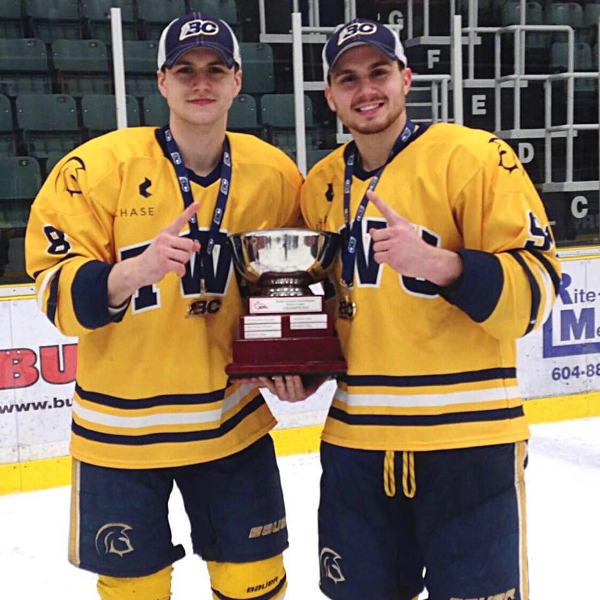 «Мой тренер заверил, что ваша страна безопасна». Хоккейный ноунэйм из Канады объяснил свой переход в «Барыс», где играет его кумир