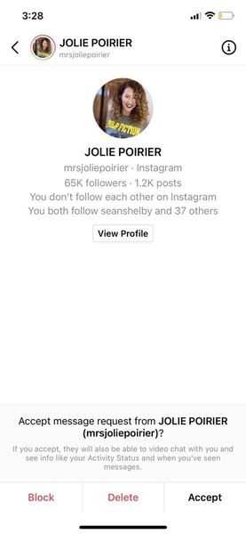 Макгрегор потроллил Порье перед их третьим боем, выложив личное сообщение от его жены