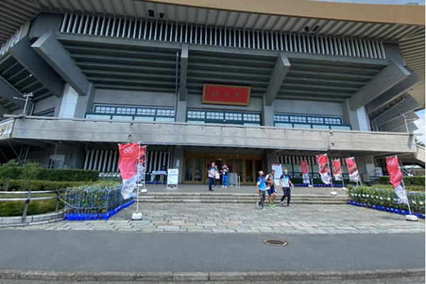 Организация Олимпиады в Токио не идеальна, но Япония совершает национальный подвиг